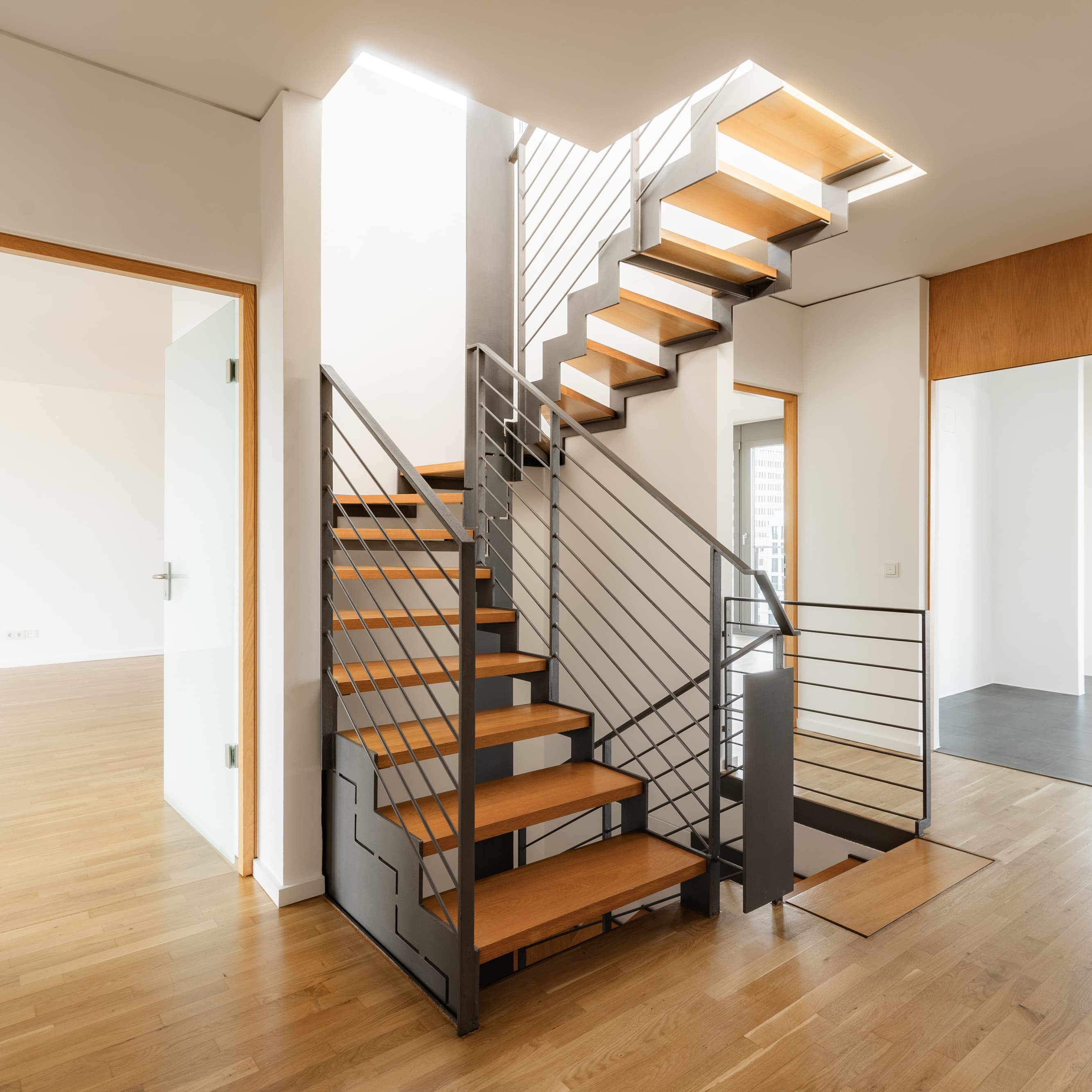 Description of 7777-1.jpg